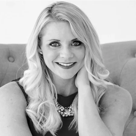 laura heck headshot.jpg