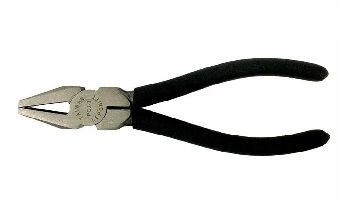 PCJ-3 Leponitt 6-1/2" Breaker 3/8"(10mm) jaw; 6-1/2" (165mm) long. Narrow jaw for precise breaker/grozer. Ideal for 2~6mmT glass use.
