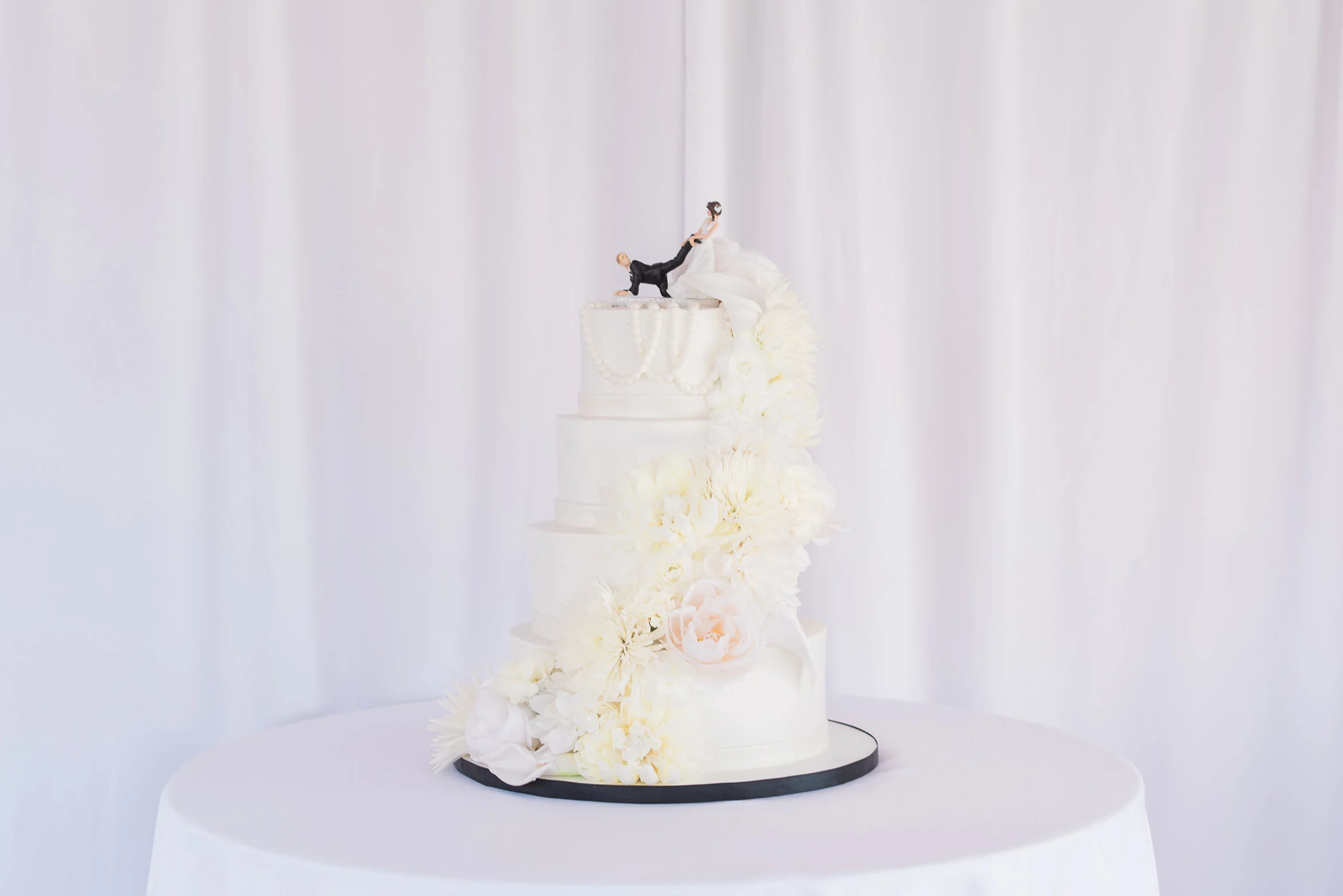 Lexi_Ian_Backyard_Wedding_Lancaster_California_Dessert (80).jpg