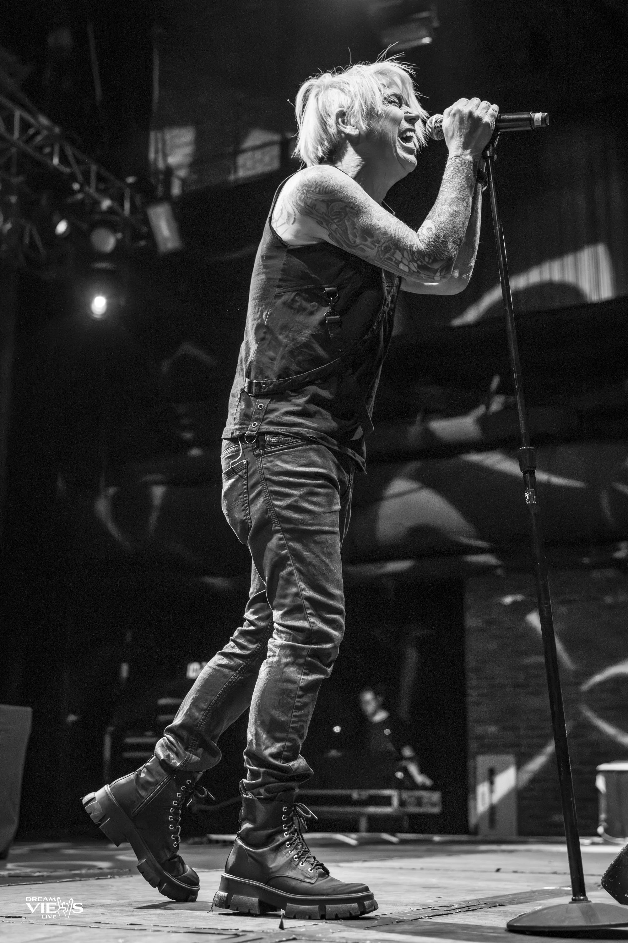 Stabbing Westward - Las Vegas - 12May2023-14.jpg