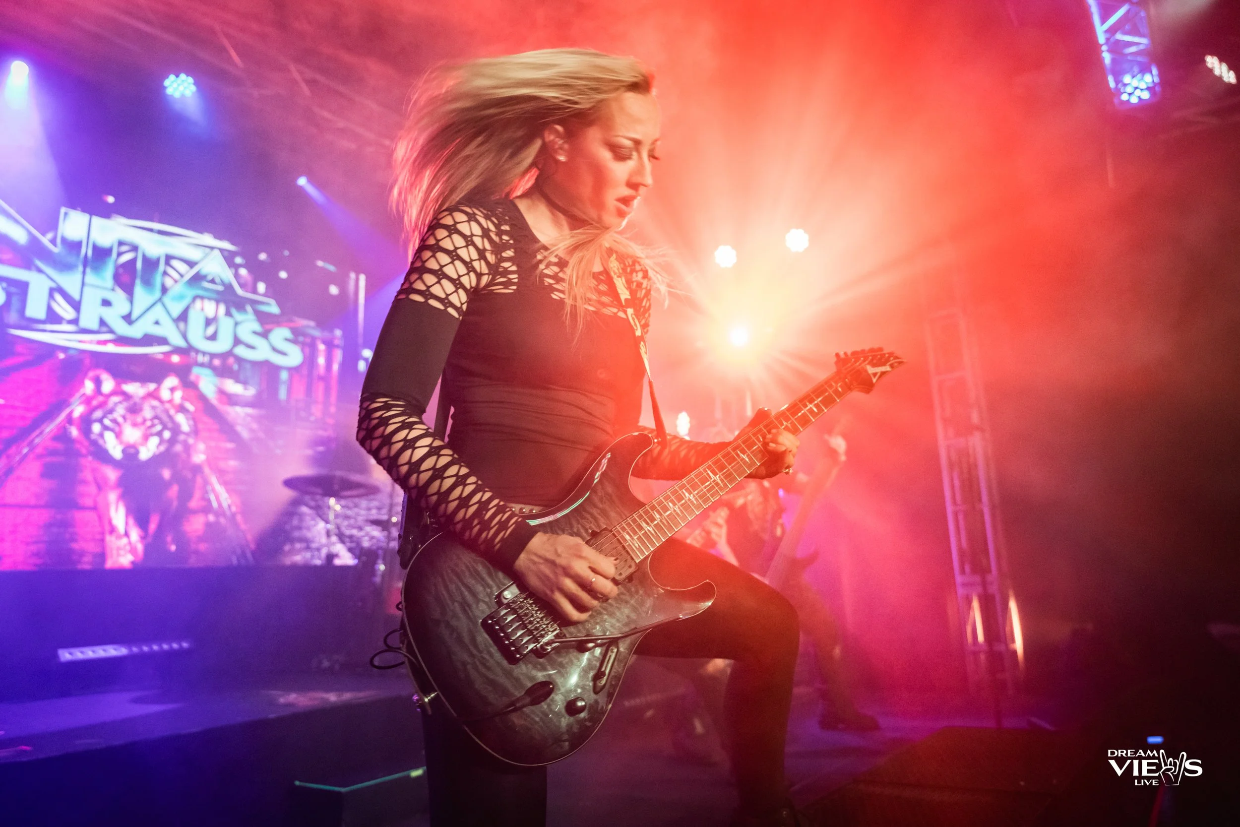 Nita Strauss - Las Vegas 2023-8.jpg
