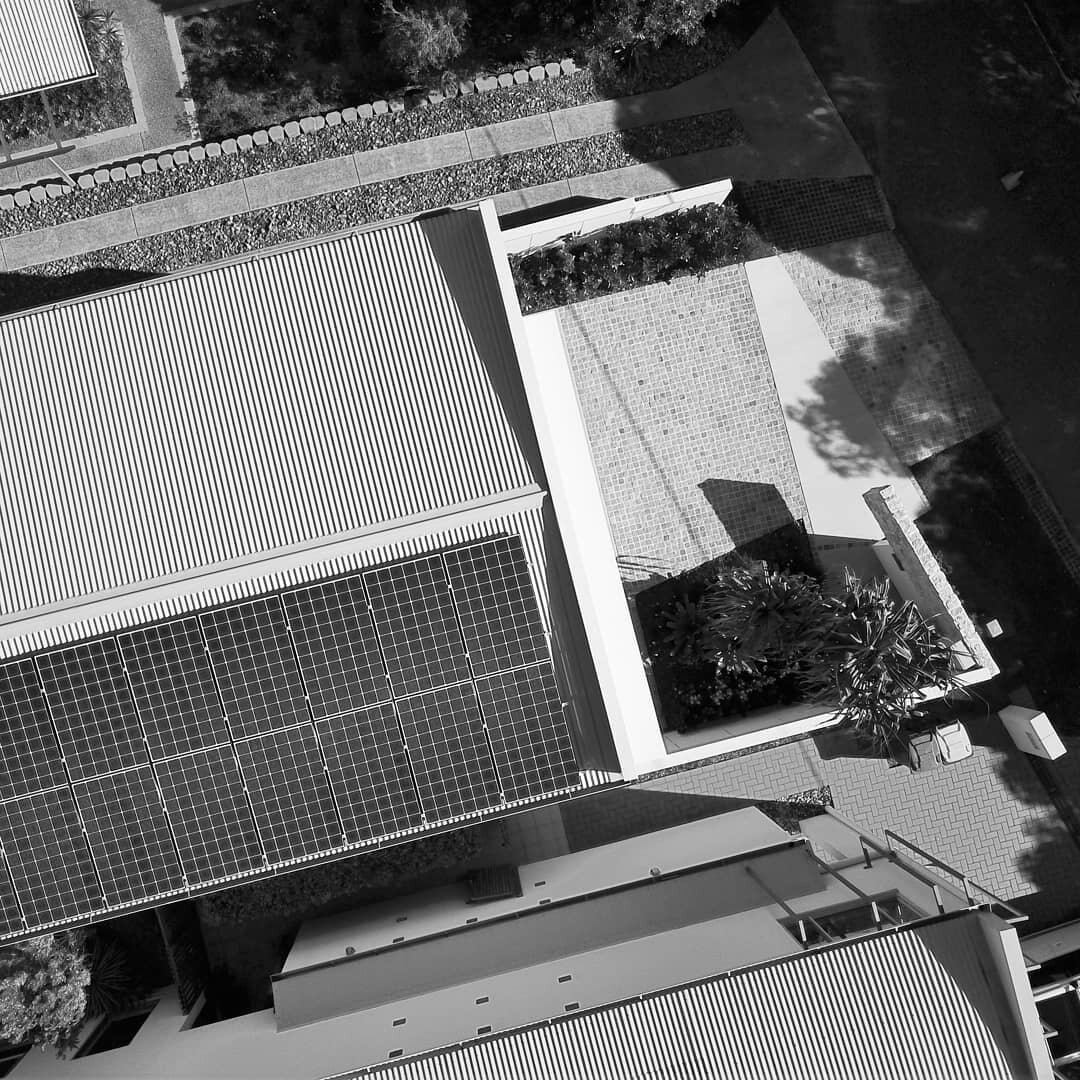 BLACK + WHITE
Sometimes the eye is less confused when you take colour out of the equation. This overhead view provides crisp detail of the materials, contrast and form of a recent coastal project.
Image by @binod.ckb