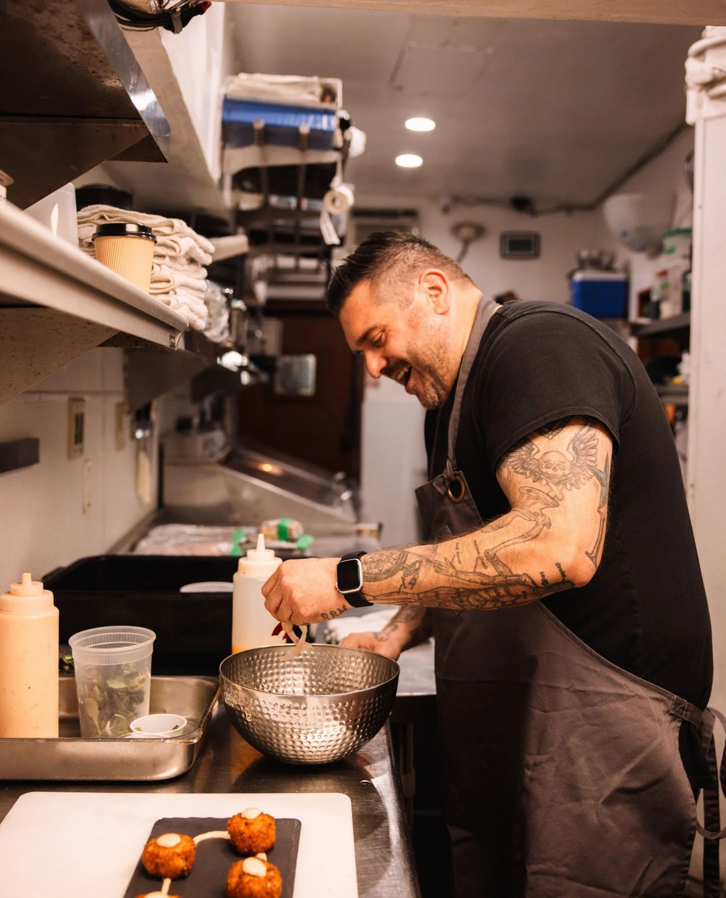 We see you, chef.⁠
Guiding the vision, staying close to the craft, and always tuned into the rhythm of the market. There&rsquo;s a lot behind every plate&hellip; and still, you find the joy in it.