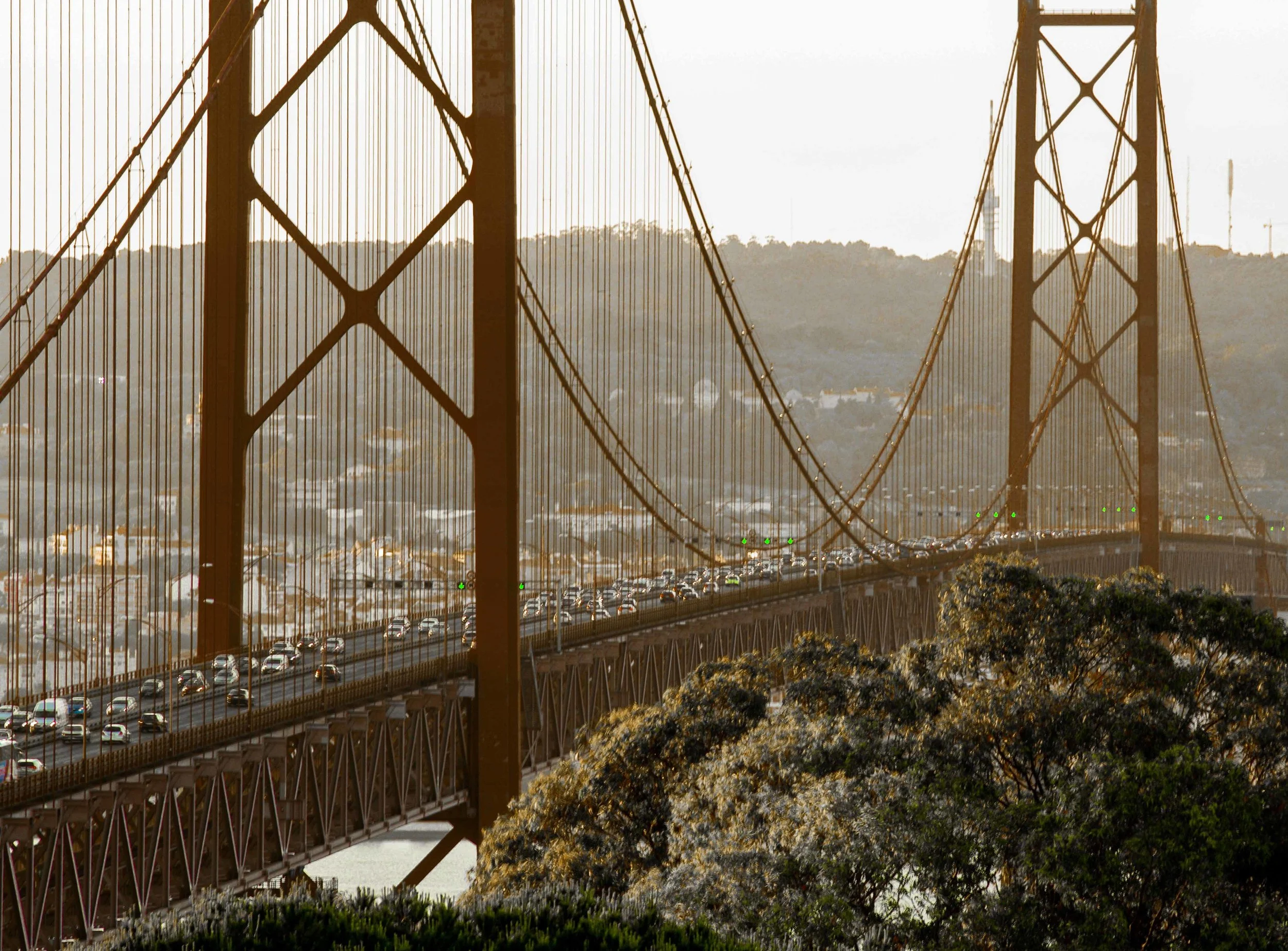 Ponte 25 de Abril