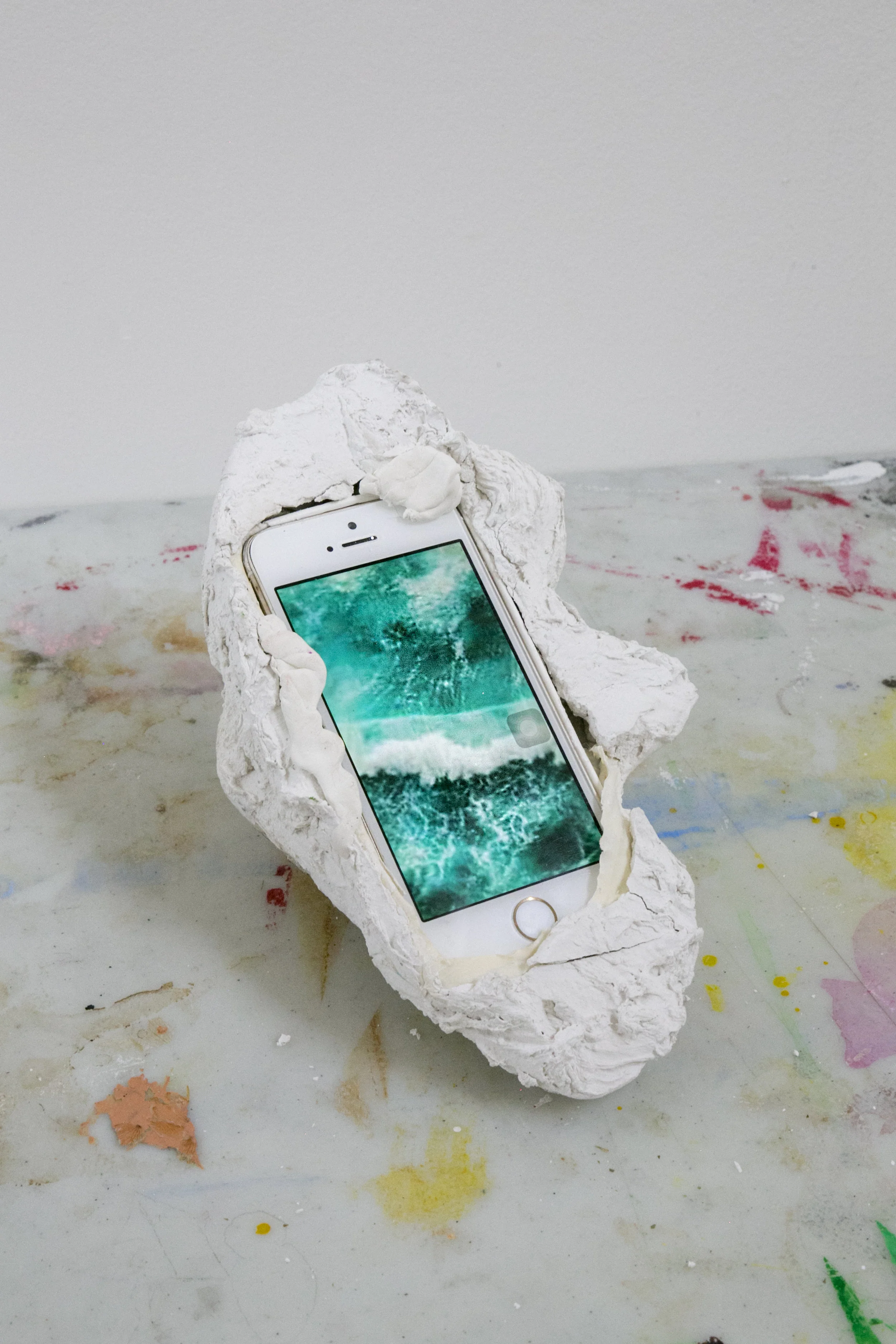 daniela.vainio.shellphone.jpg