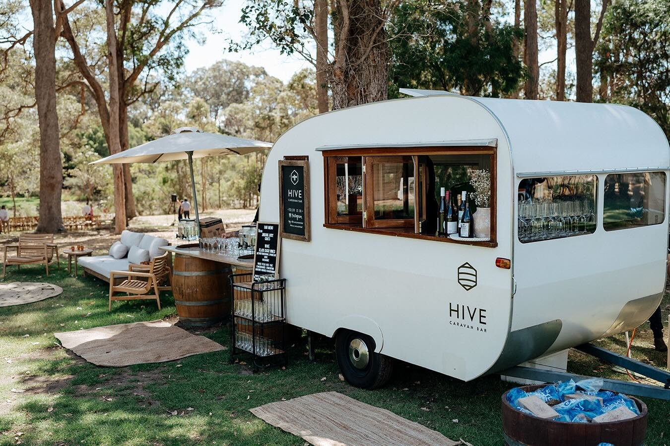Nestled in at the beautiful @chambreestate for a cracker day for A &amp; S 🥂

Photography @_byalix_ 

#hivecaravanbar #thehive #chambreestate #cocktails #margaretriver #margaretriverweddings #wawedding #cocktailbar #mobilebar #caravanbar #waweddings