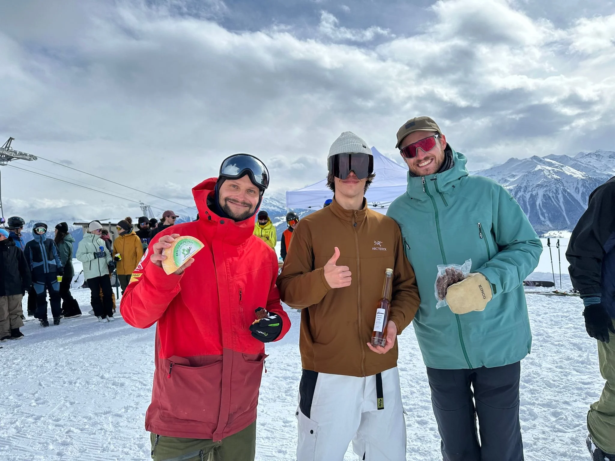 WhatsApp Image 2024-02-24 at 18.47.06.jpeg