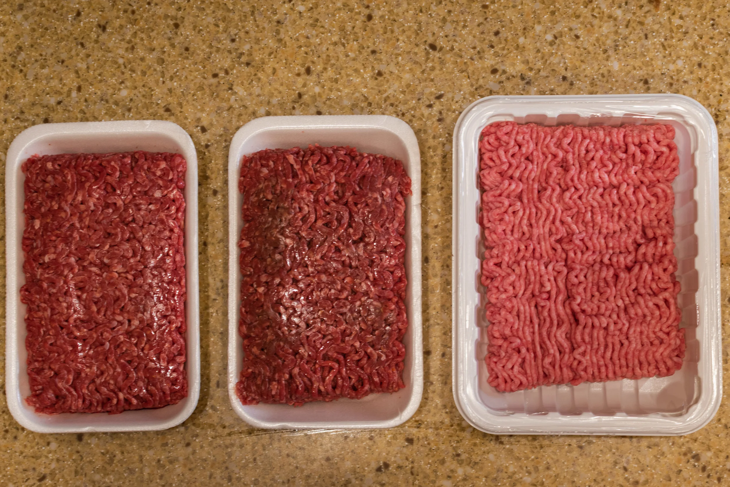 2:1 ratio of lean ground beef (90/10) to ground pork