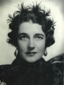 Dorothy-Draper-portrait.jpg