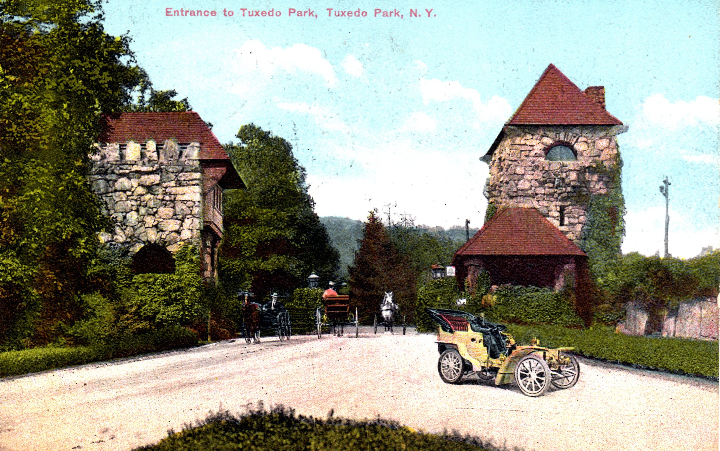 Tuxedo Park Gate.jpg