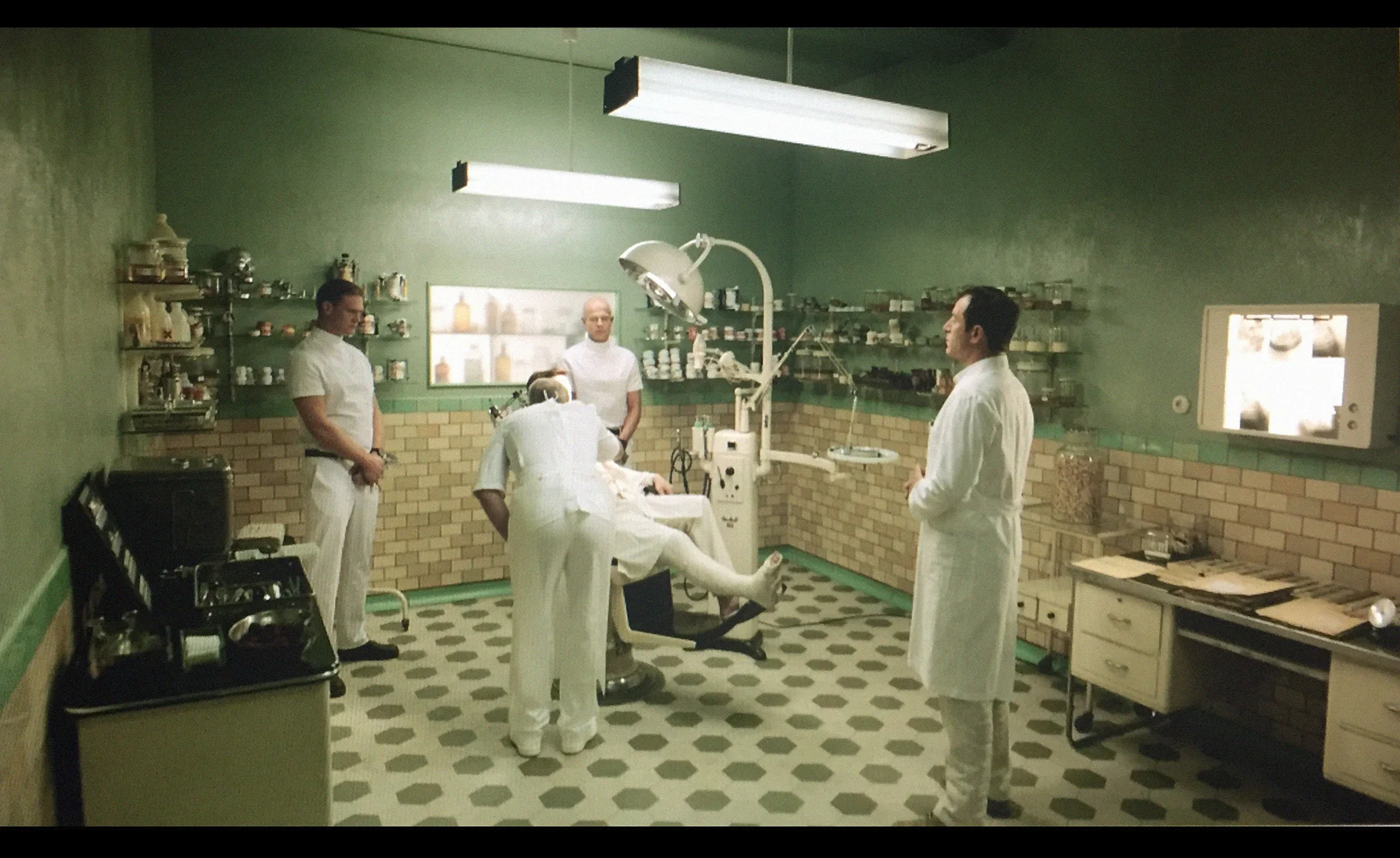 DENTIST_01.jpg