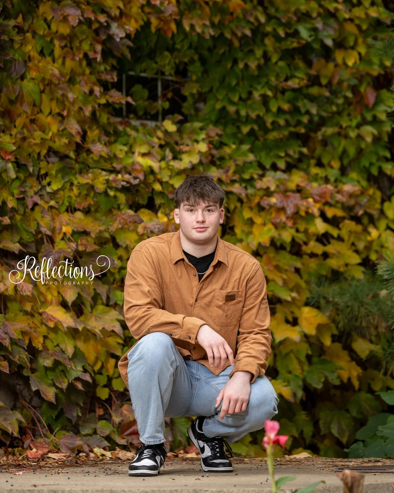 Just in time for autumn&rsquo;s grand finale 🍂 I met up with Logan to chase the last golden leaves before winter took over. We wandered through campus, swapping stories and soaking in the crisp air. I showed him all my favorite corners of MSU, and f
