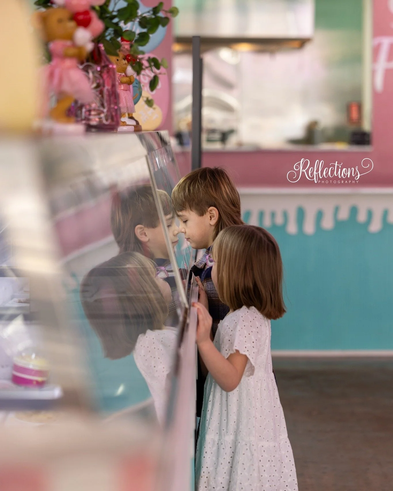 Tough decisions have to be made when you visit @rjsburgersandicecreamco