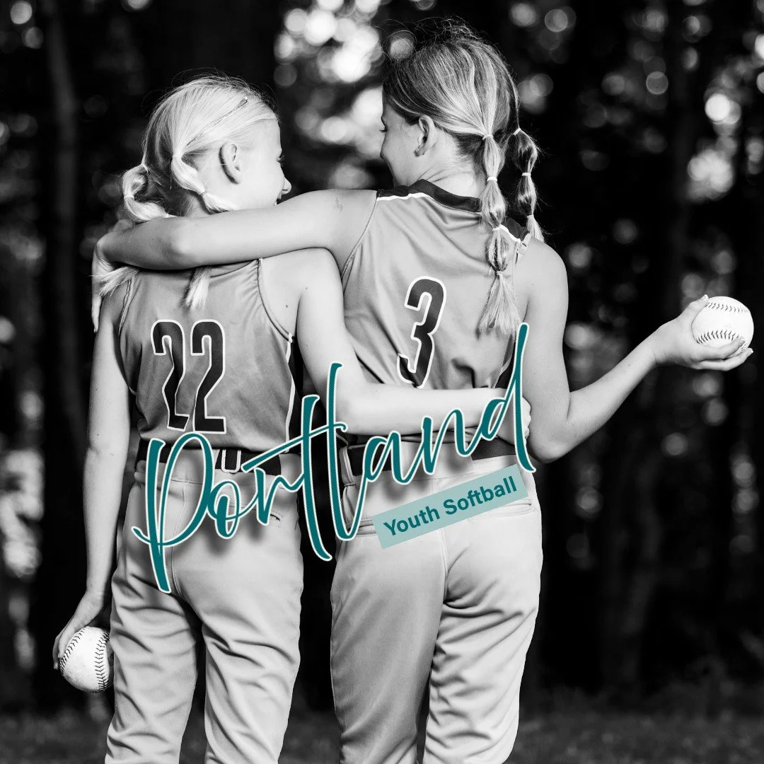 I was excited to meet up with a couple youth softball teams last week 🥎

Parents - your photos are waiting and in your email!