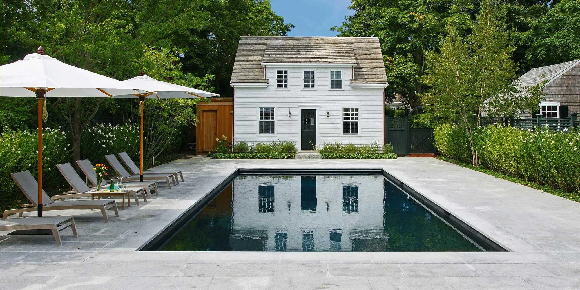 edgartown-hero-guest.jpg