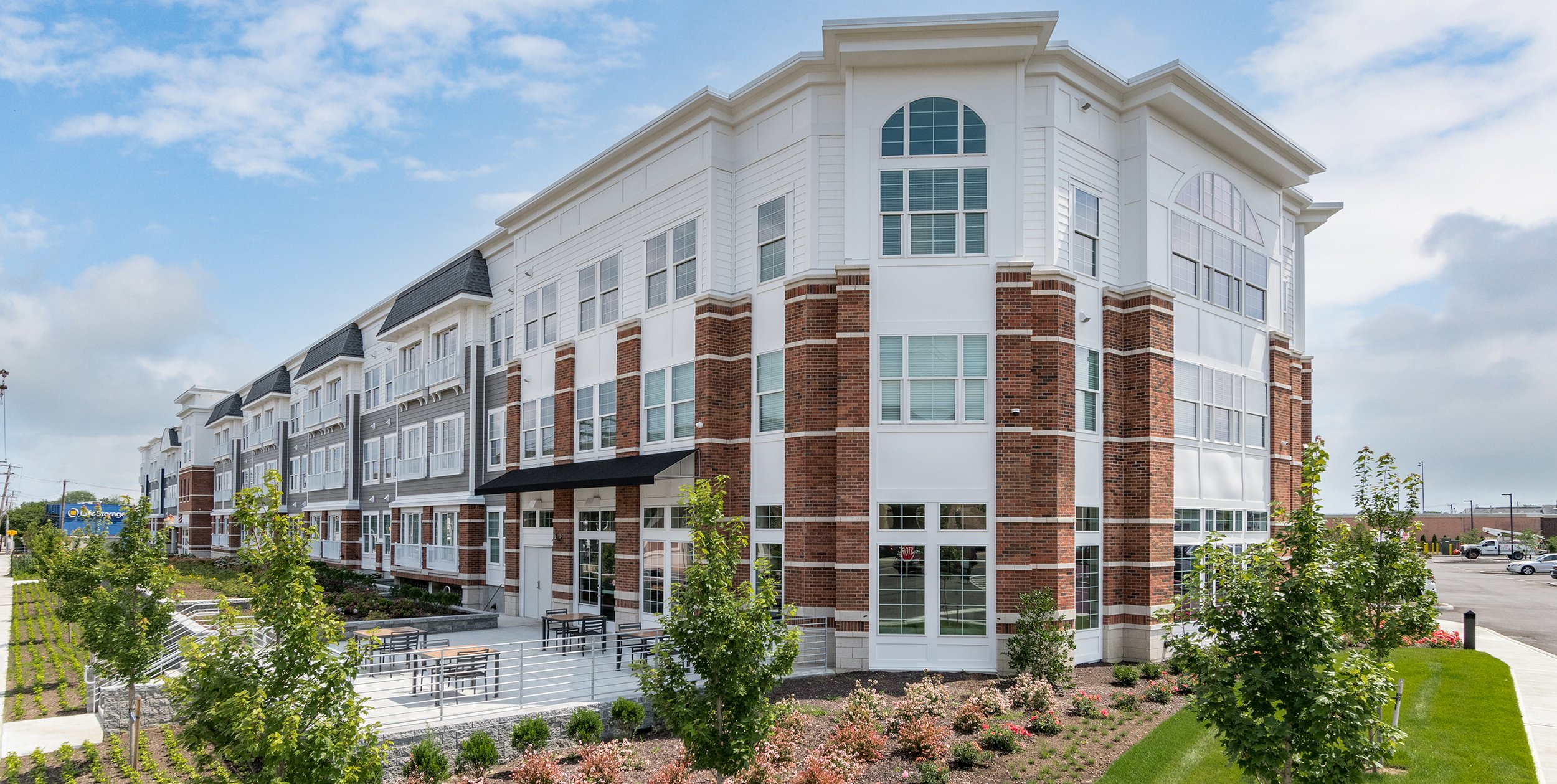 The Wel Lindenhurst.jpg