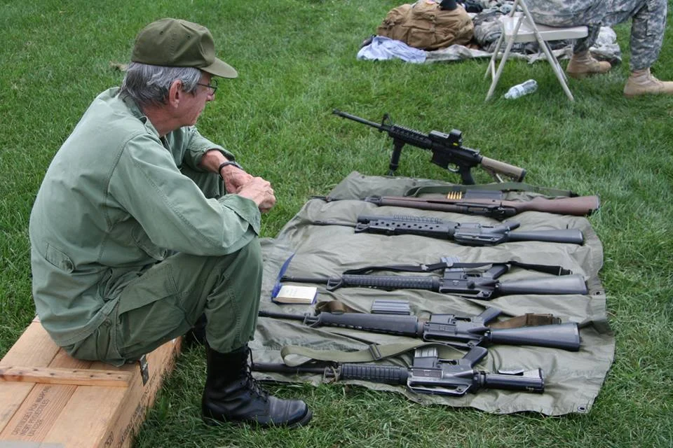Gun Display.jpg