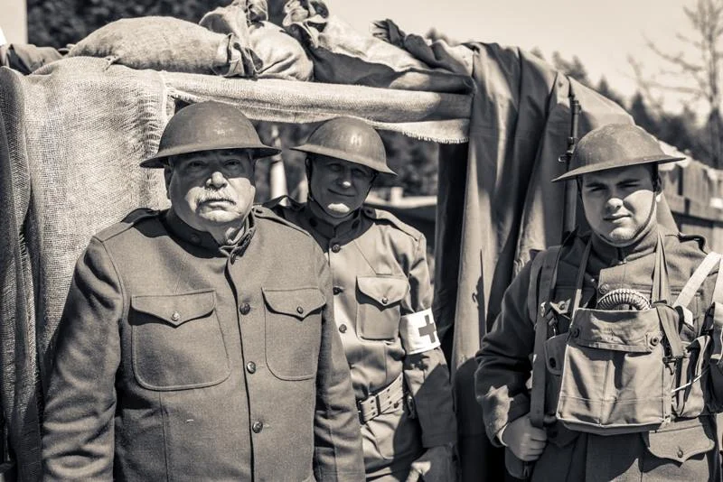 WWI Soldier Group.jpg