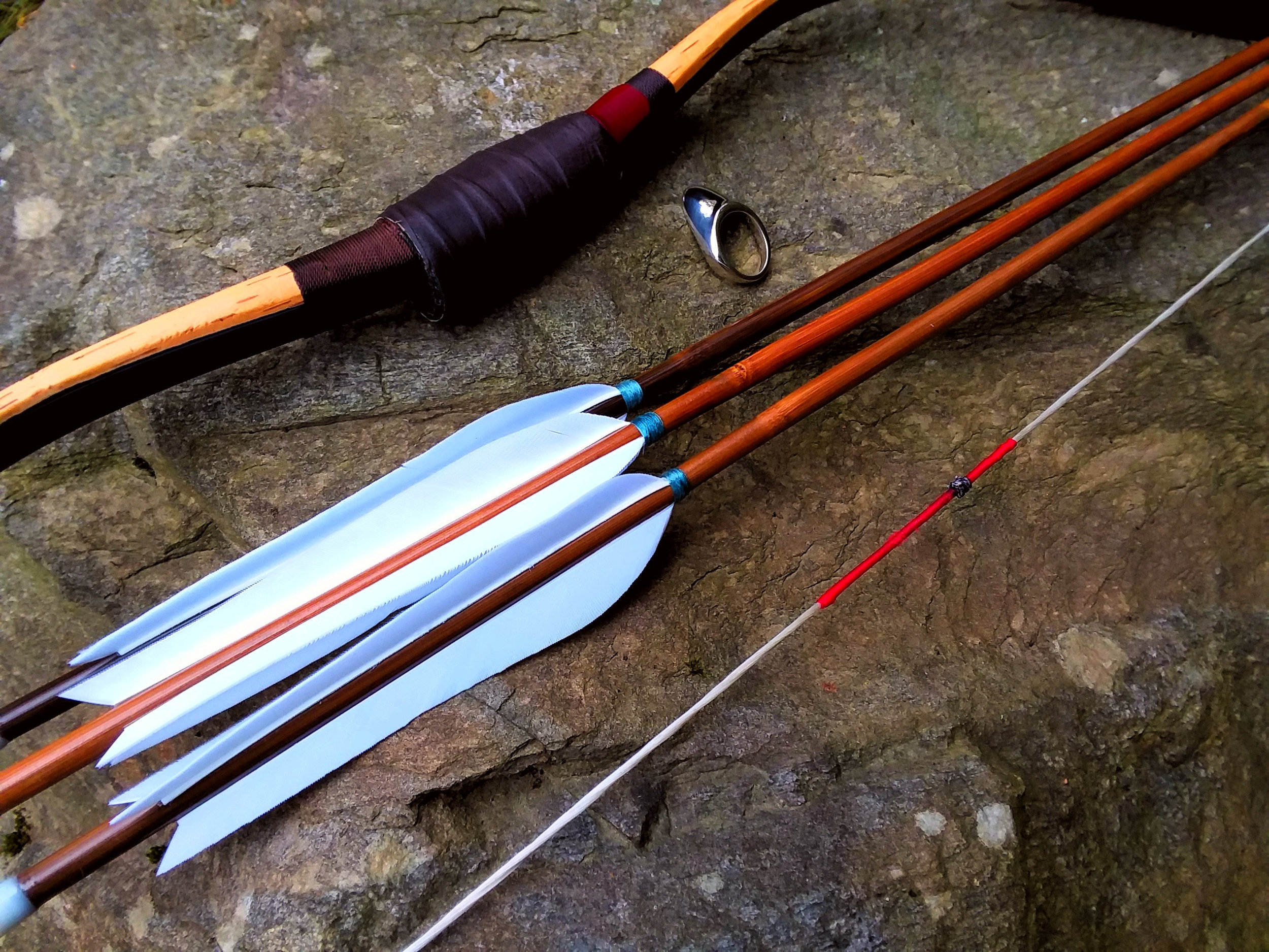 50x 4" 5" Archery Arrow Feathers Turkey Nature Fletches Fletching Bow Striped PE 