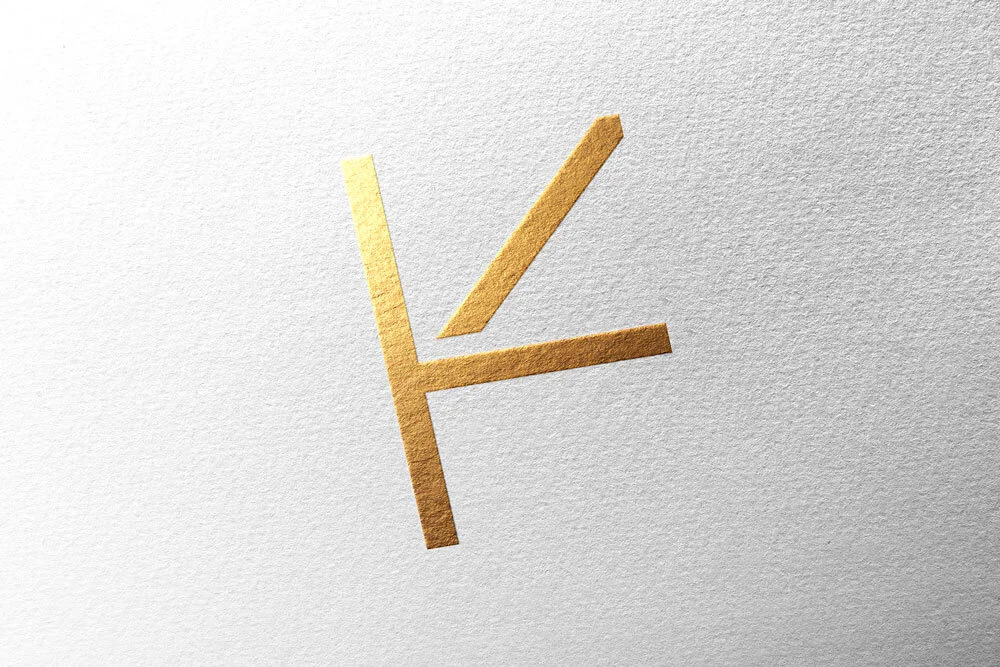  The logo takes its shape from the kanji for “under,” honoring the company’s commitment to its organically grown ingredients 