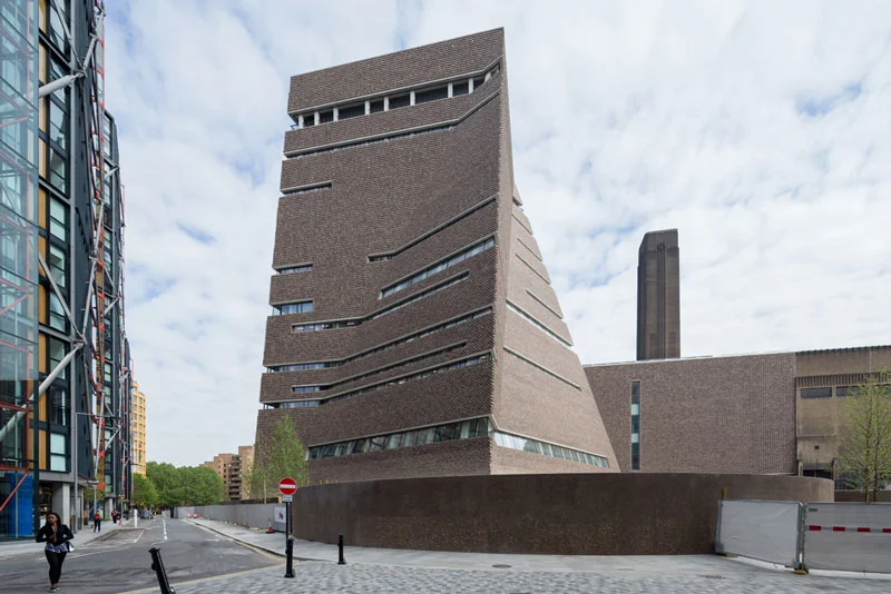 Switched on: Tate Modern unveils its towering extension