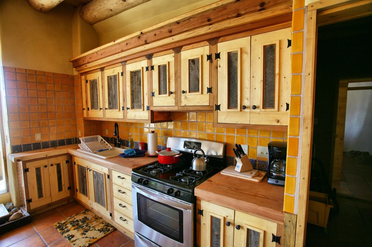 Lemuria Global Earthship