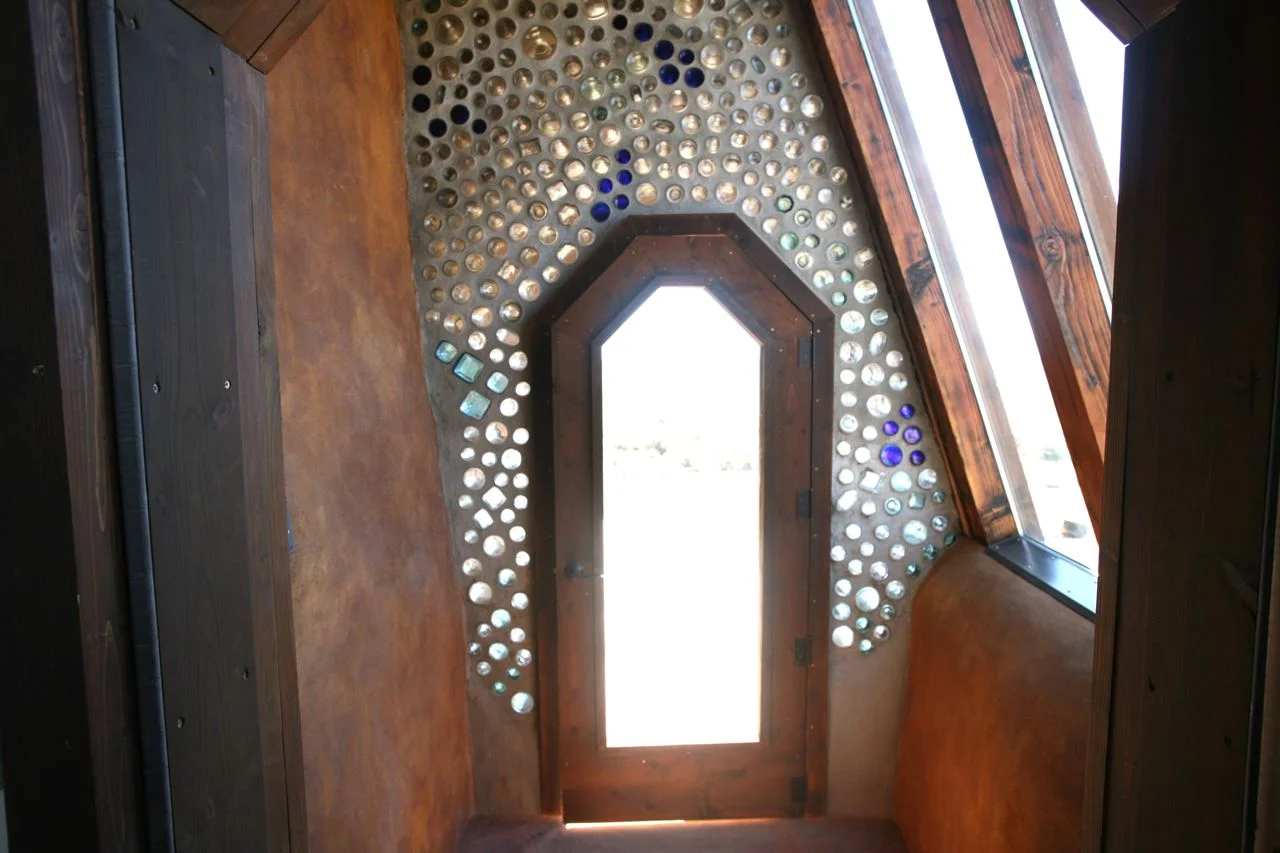 Picuris Global Earthship