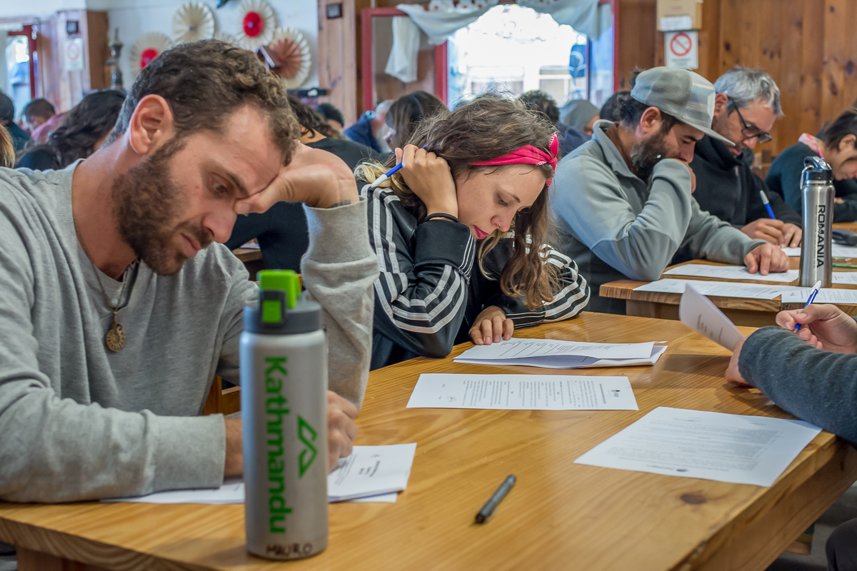 UES.2018.03.26.examen.jpg