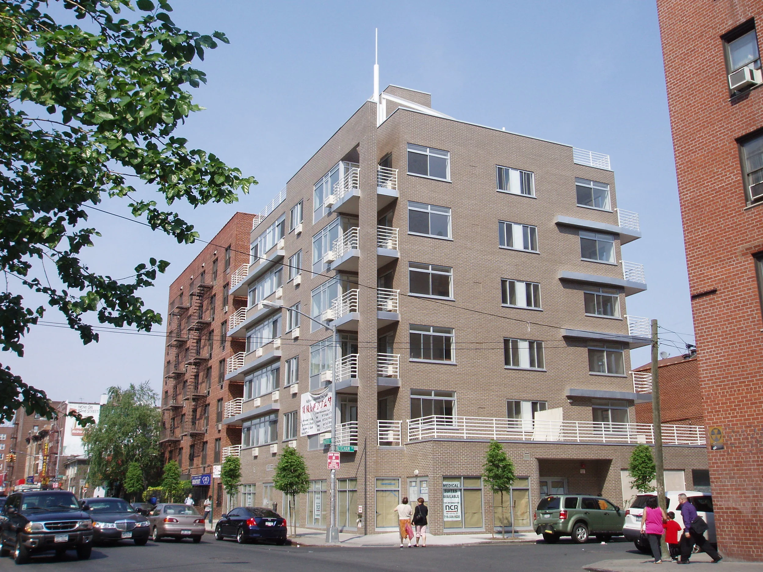 81-06 BAXTER AVENUE