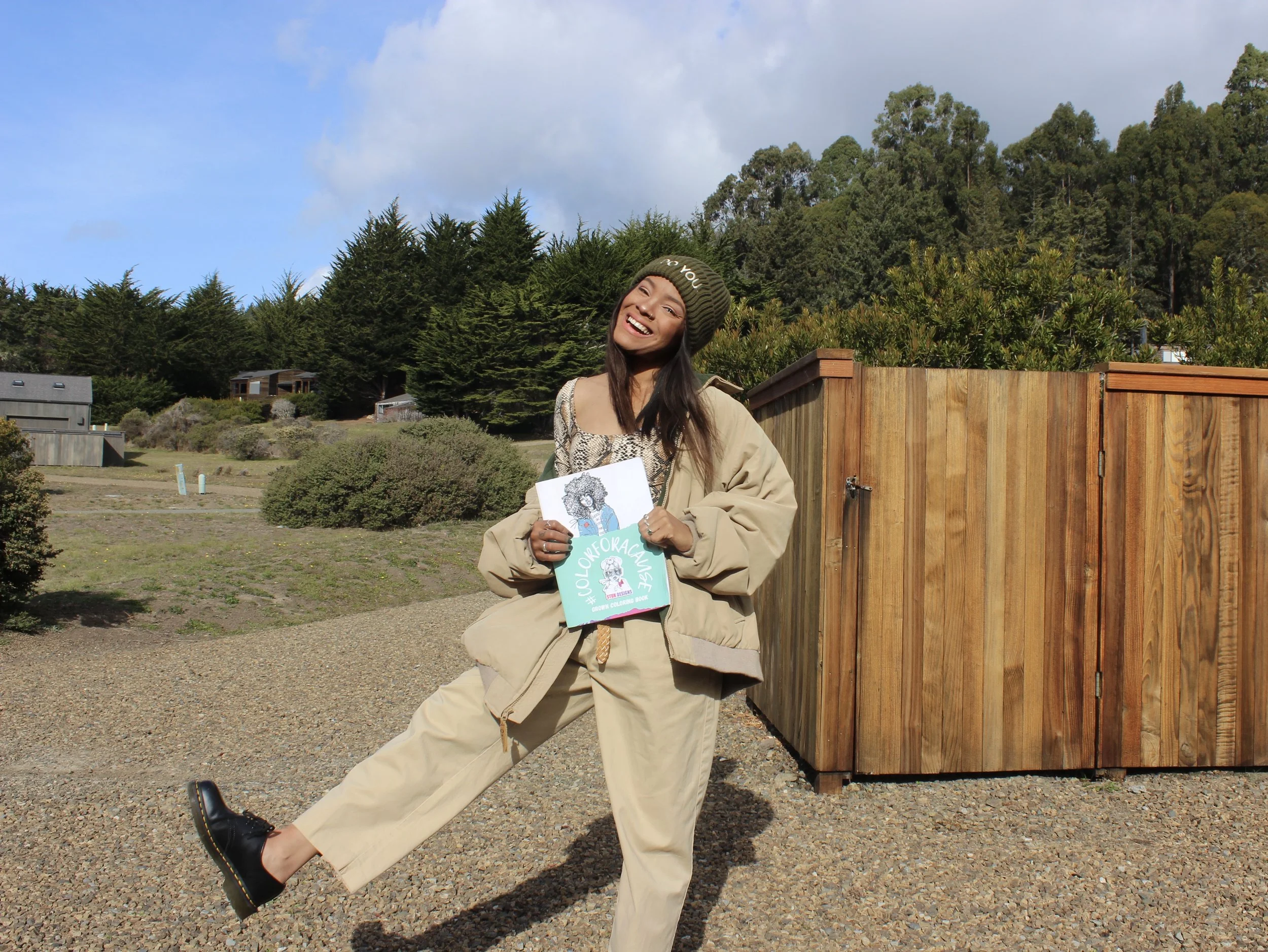 Outfit of the Day with our ‘Grown Coloring Book’