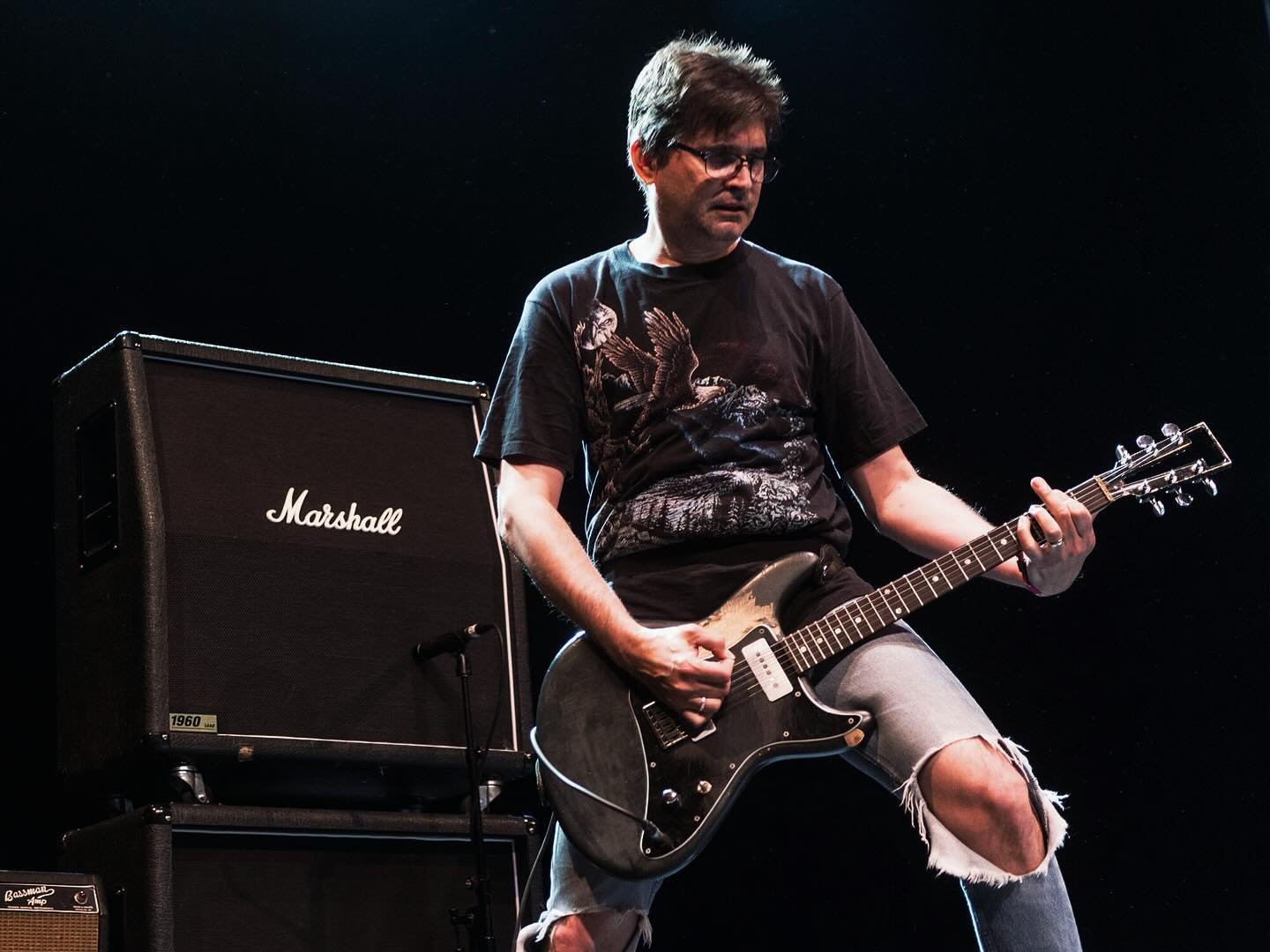 All day long just in shock this titan is gone. As a Chicago suburbs kid finding the world of @touchandgorecords and Steve Albini was discovering fire. It changed EVERYTHING. To say he was at the epicenter of that culture and influenced thousands- if 