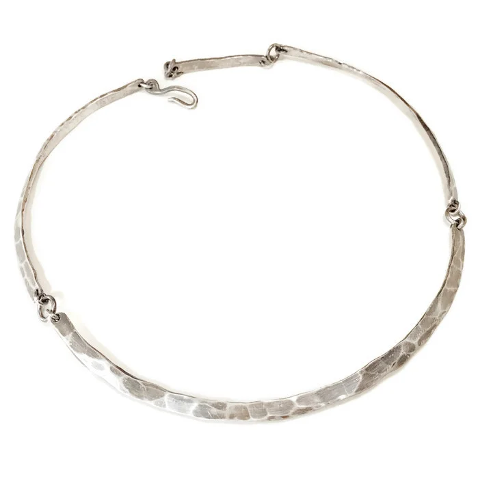 hammered collar.jpg