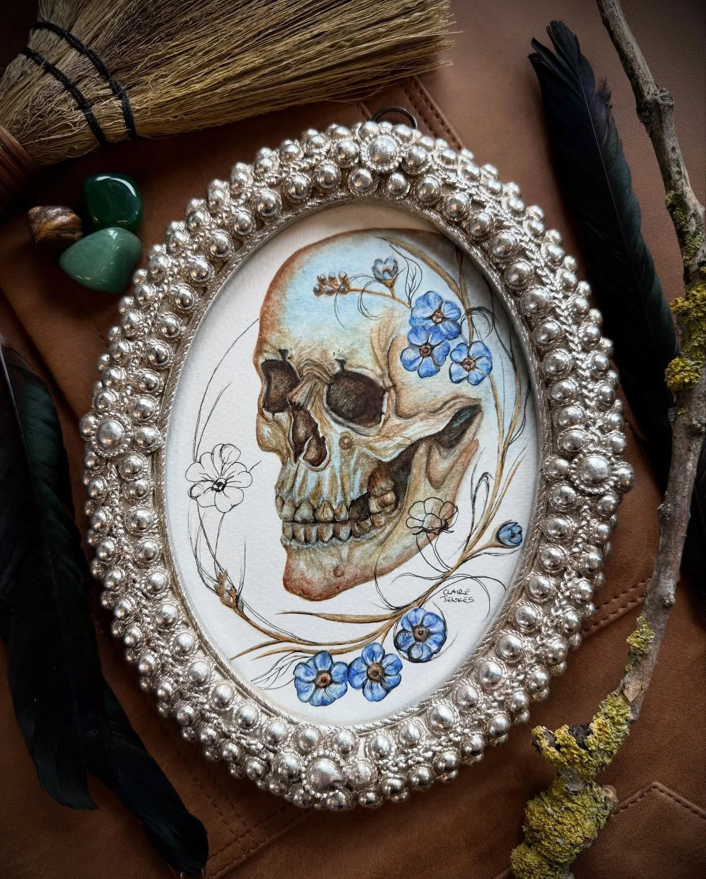 Autumn 🍂 An amazing transformative time of year, whilst I love the feeling of the end of summer, crisp dewy air, falling leaves and the drawing in of the dark, I am in awe of Autumn newness, the garden berries, apples ready for picking, first wear i