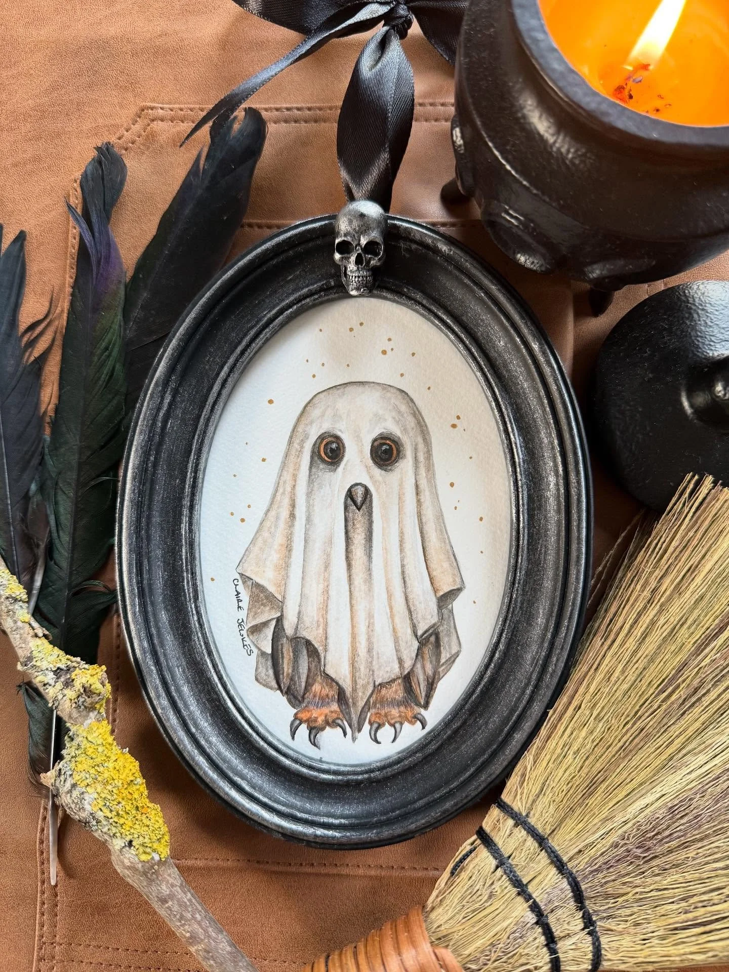 👻✨The Trick or Treat Parade has begun✨👻
My newest mini watercolours feature a line up of animals dressed as little ghosts, each framed in their own ornate frame. 

From mice to owls, every one is unique, hand painted, and ready to bring a touch of 