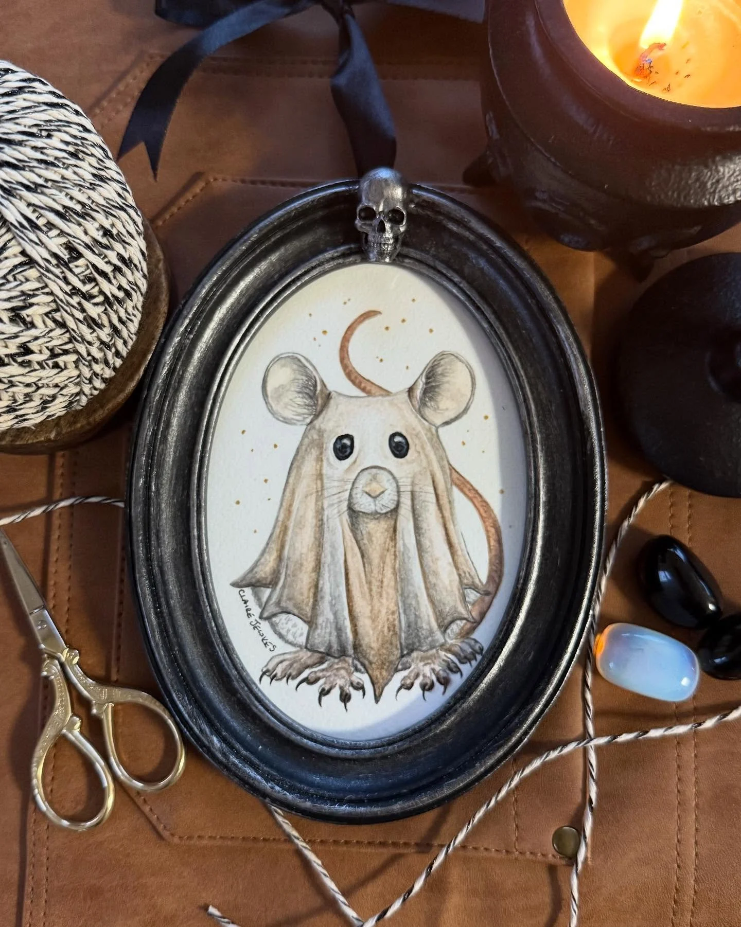 👻✨The Trick or Treat Parade has begun✨👻
My newest mini watercolours feature a line up of animals dressed as little ghosts, each framed in their own ornate frame. 

From mice to owls, every one is unique, hand painted, and ready to bring a touch of 