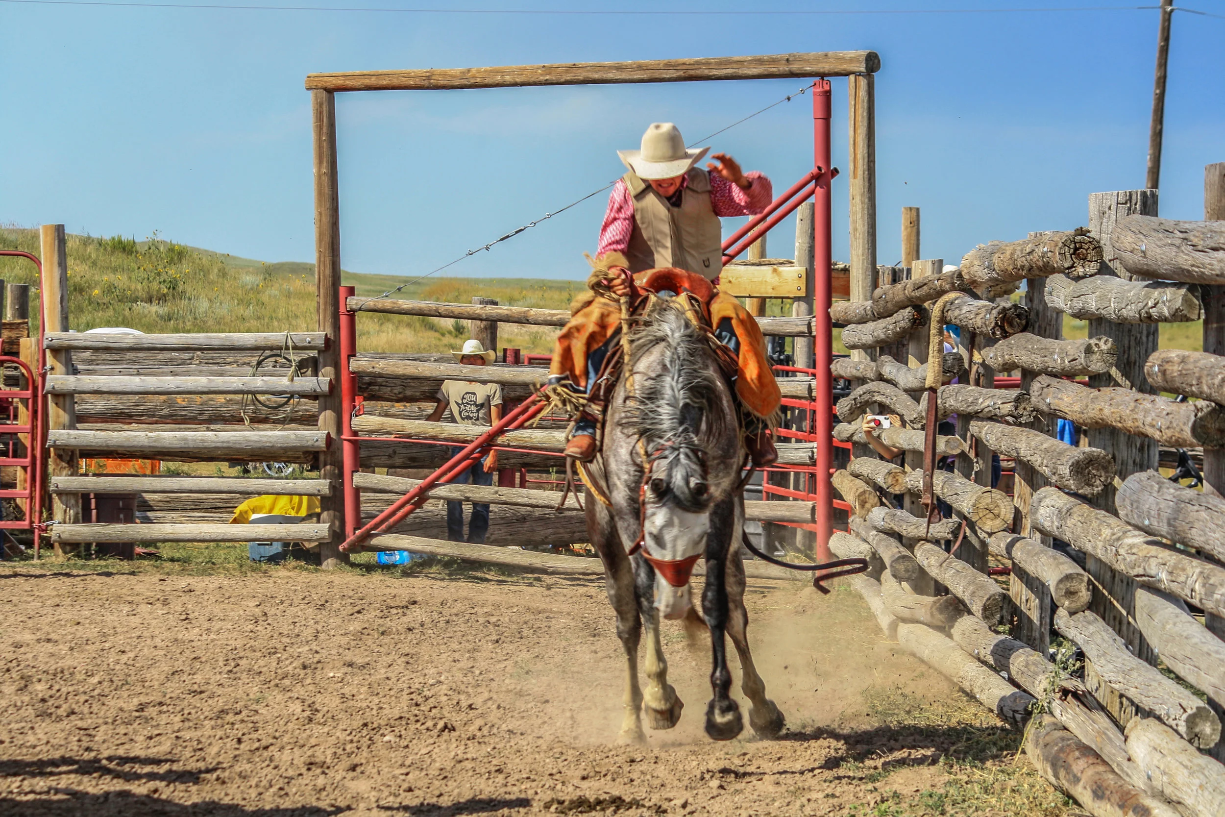 Bares &amp; Broncs Texas 2019
