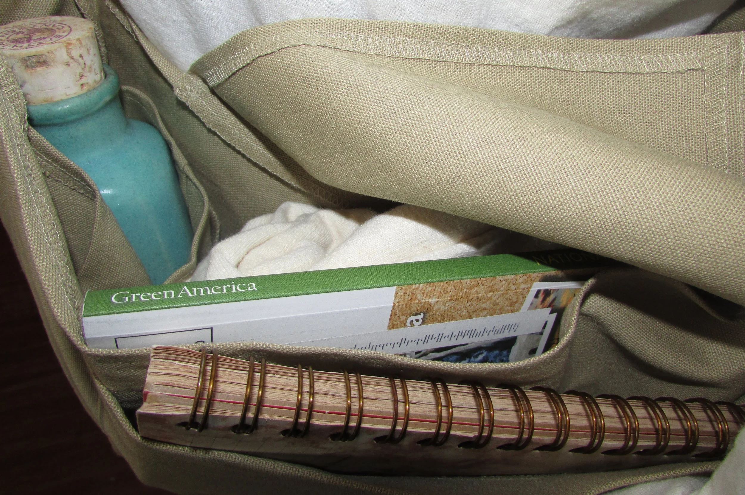EB bag 36 strap khaki closeup.jpg