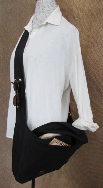 EB bag 42 strap blk.jpg