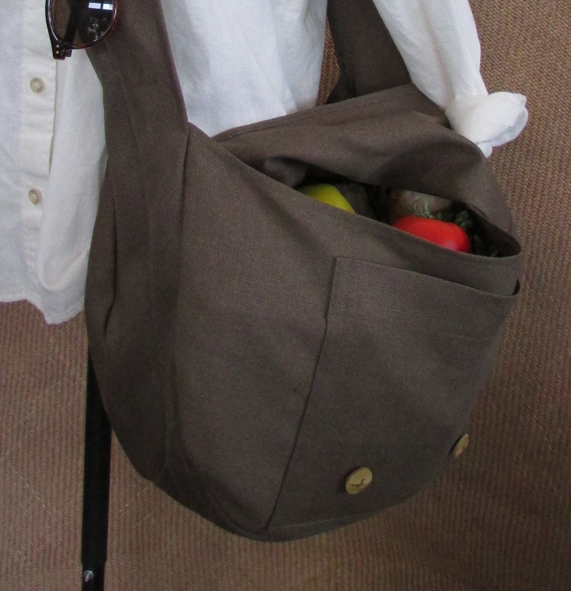 FM bag 36 strap brn only.jpg