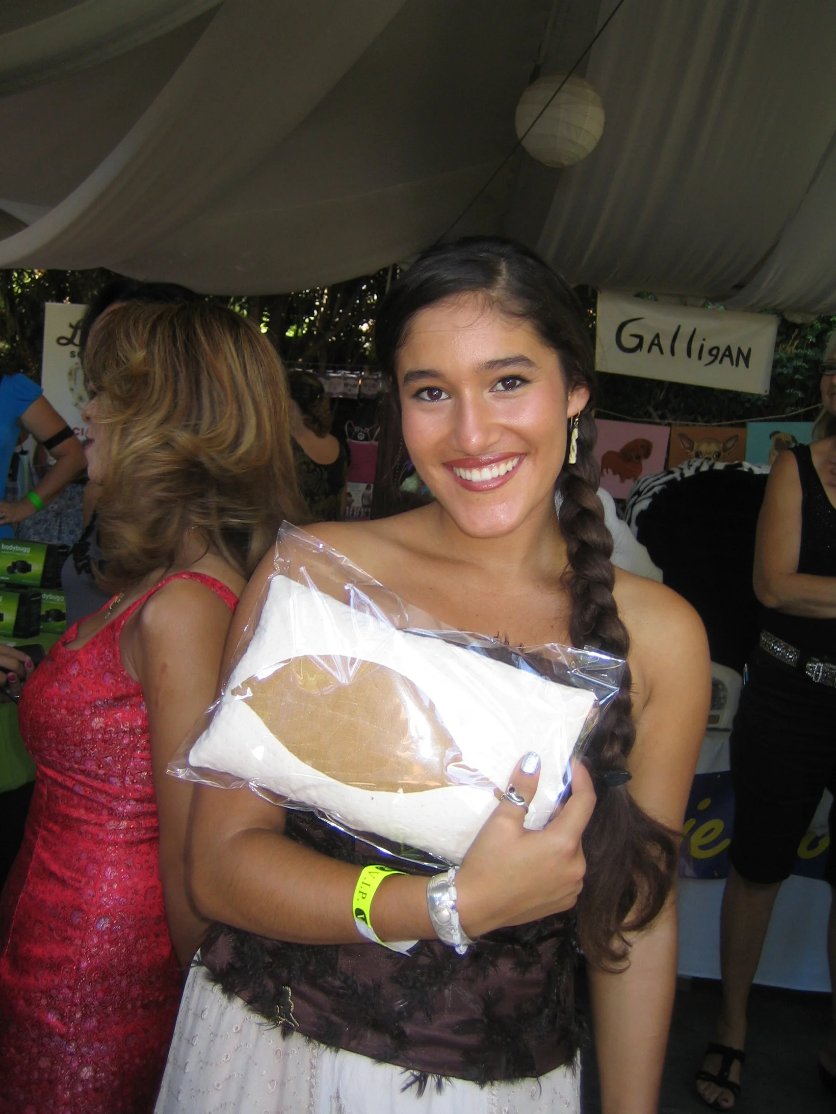 Emmy Gifting-Q'orianka Kilcher