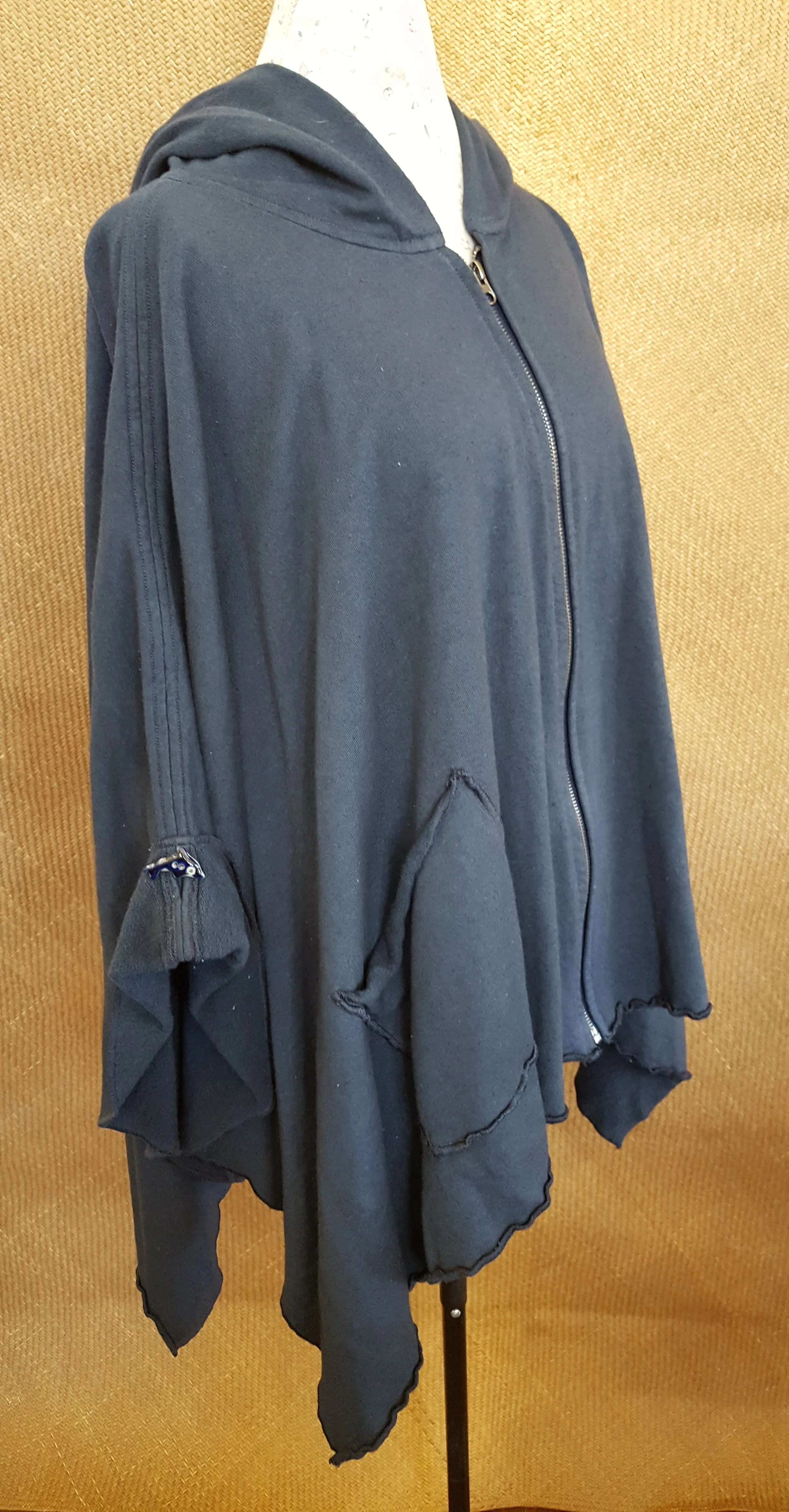 Poncho-tide pool dk blue dolphin .jpg