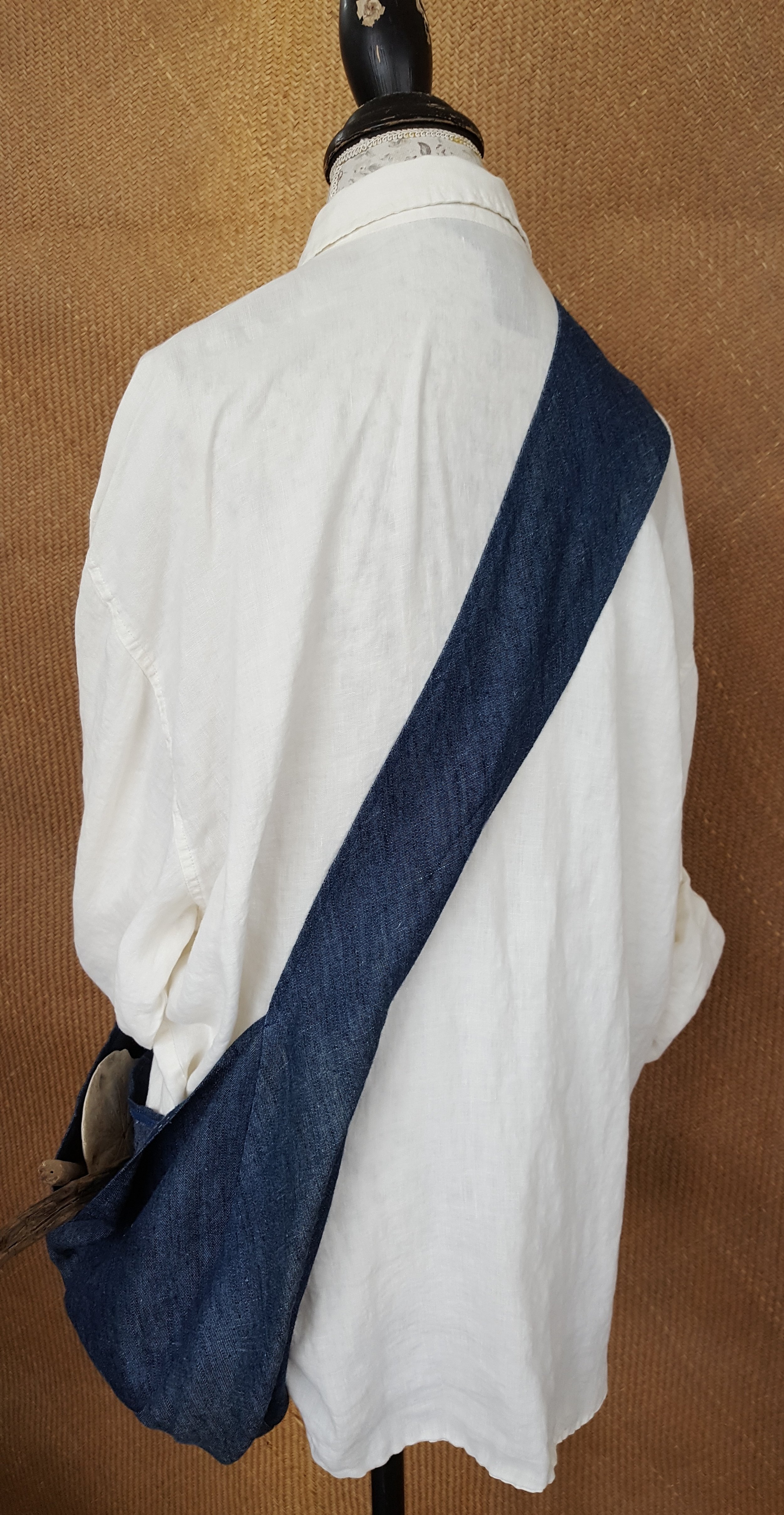 Gathering bag back.jpg