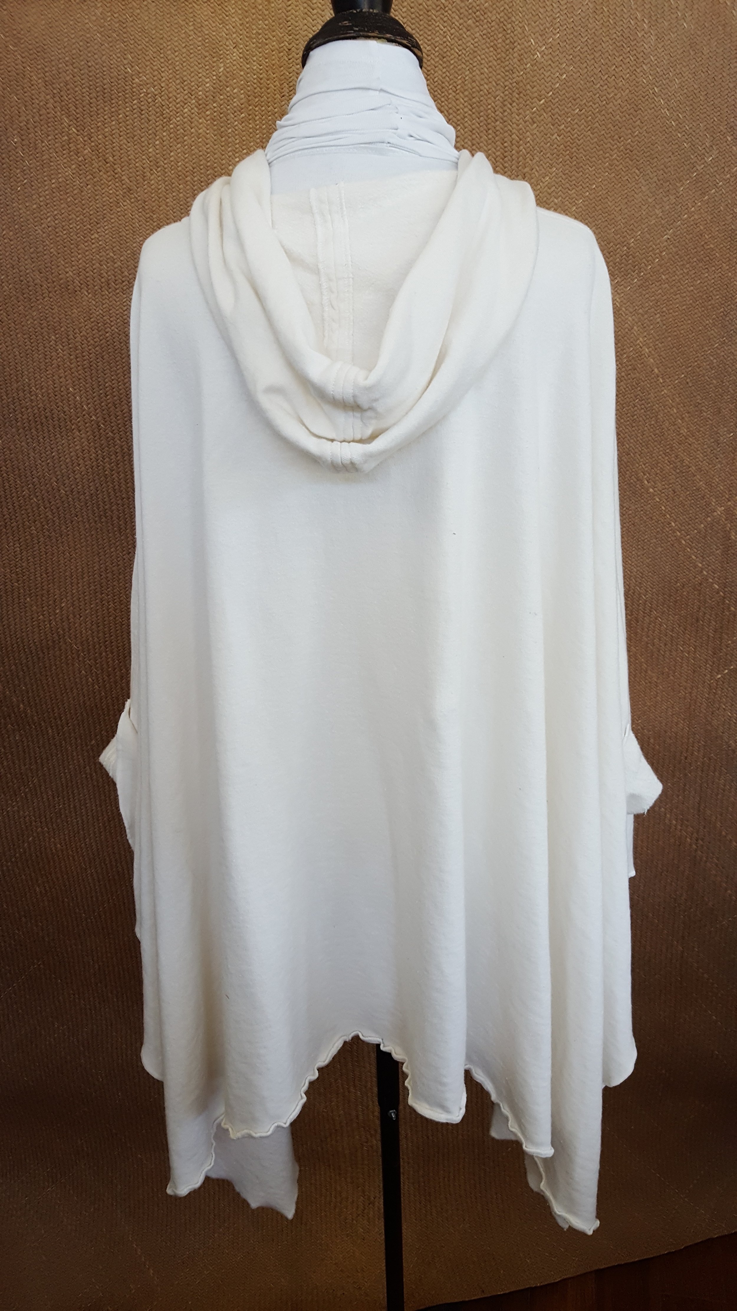 Poncho low tide natural 2.jpg