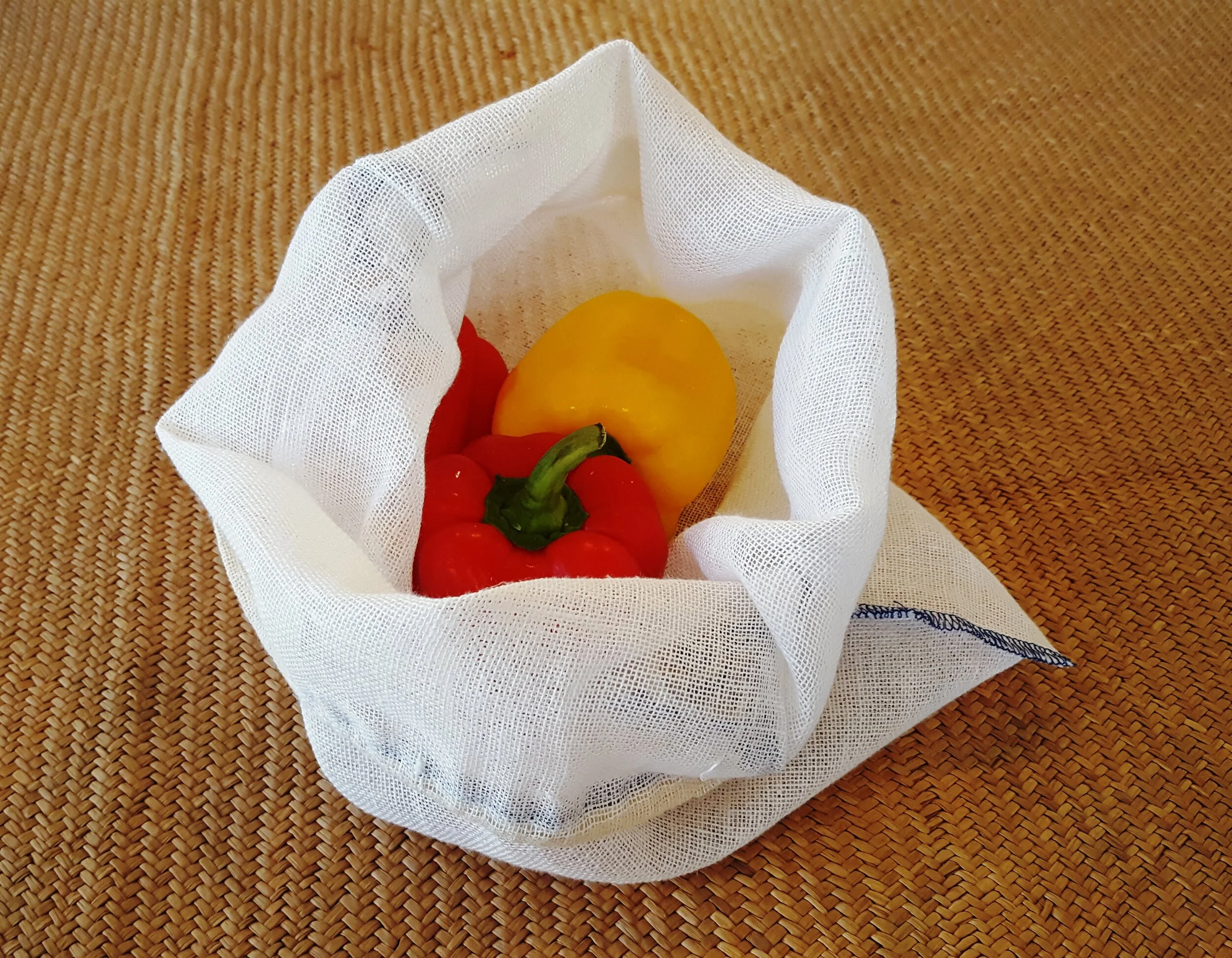 Produce bag blue edge.jpg
