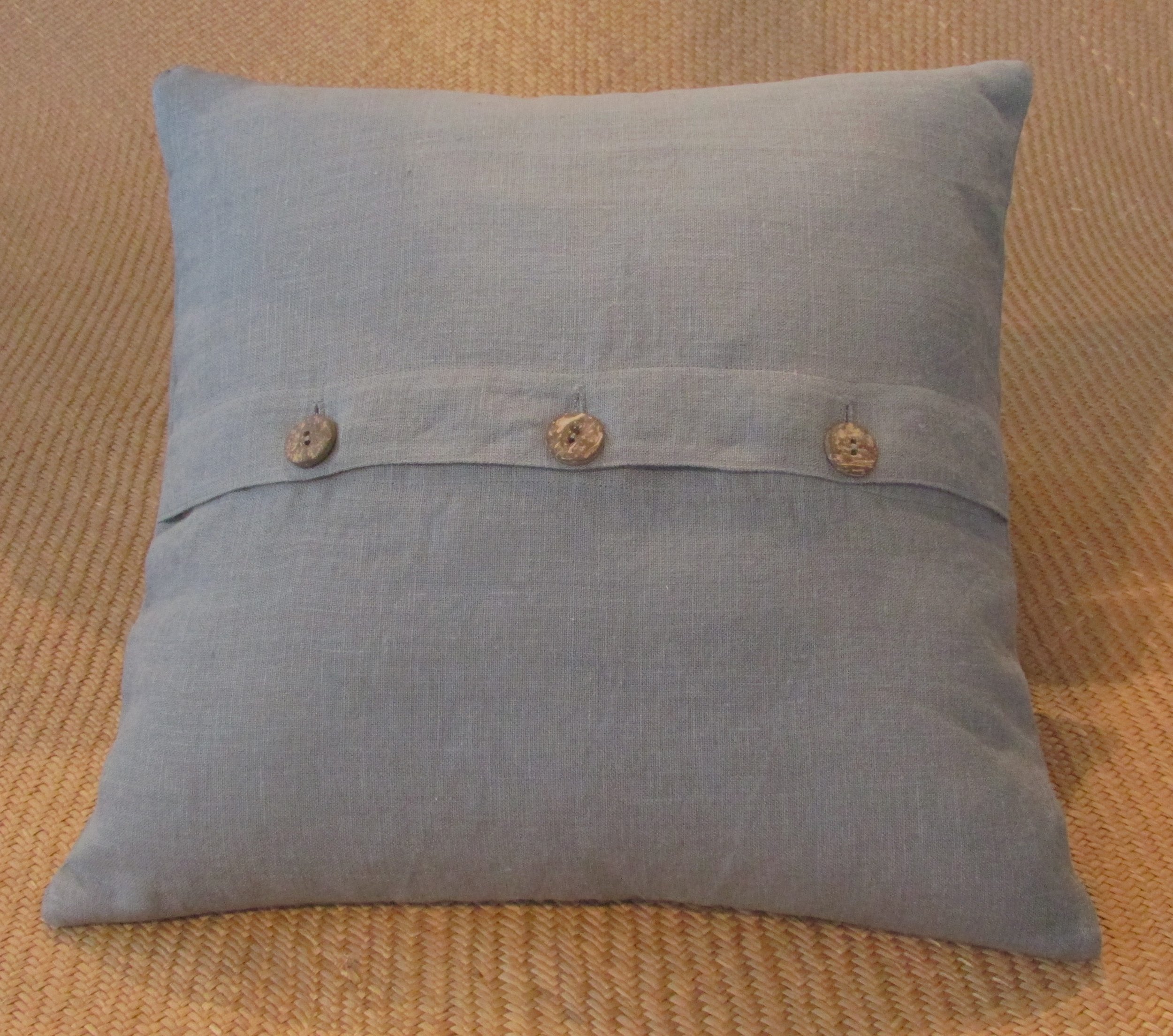 Sand piper grey linen back view.JPG