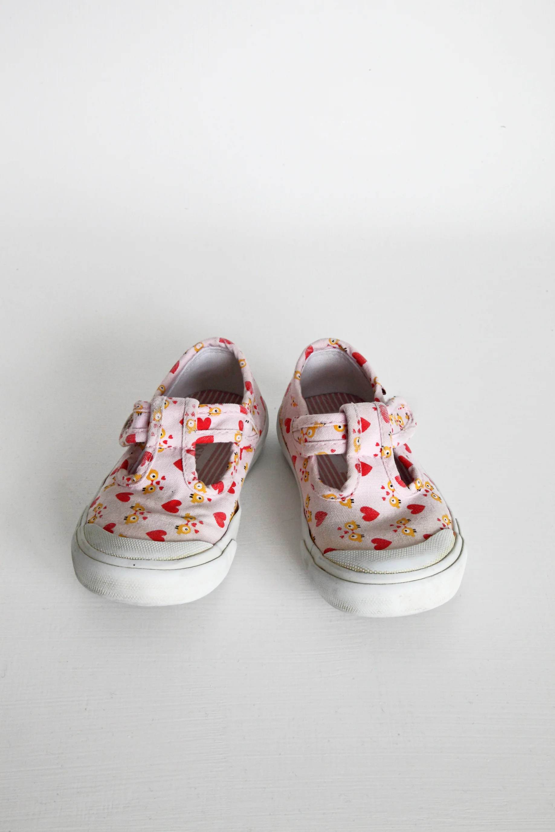 Pink Hearts - Oshkosho - Size 7