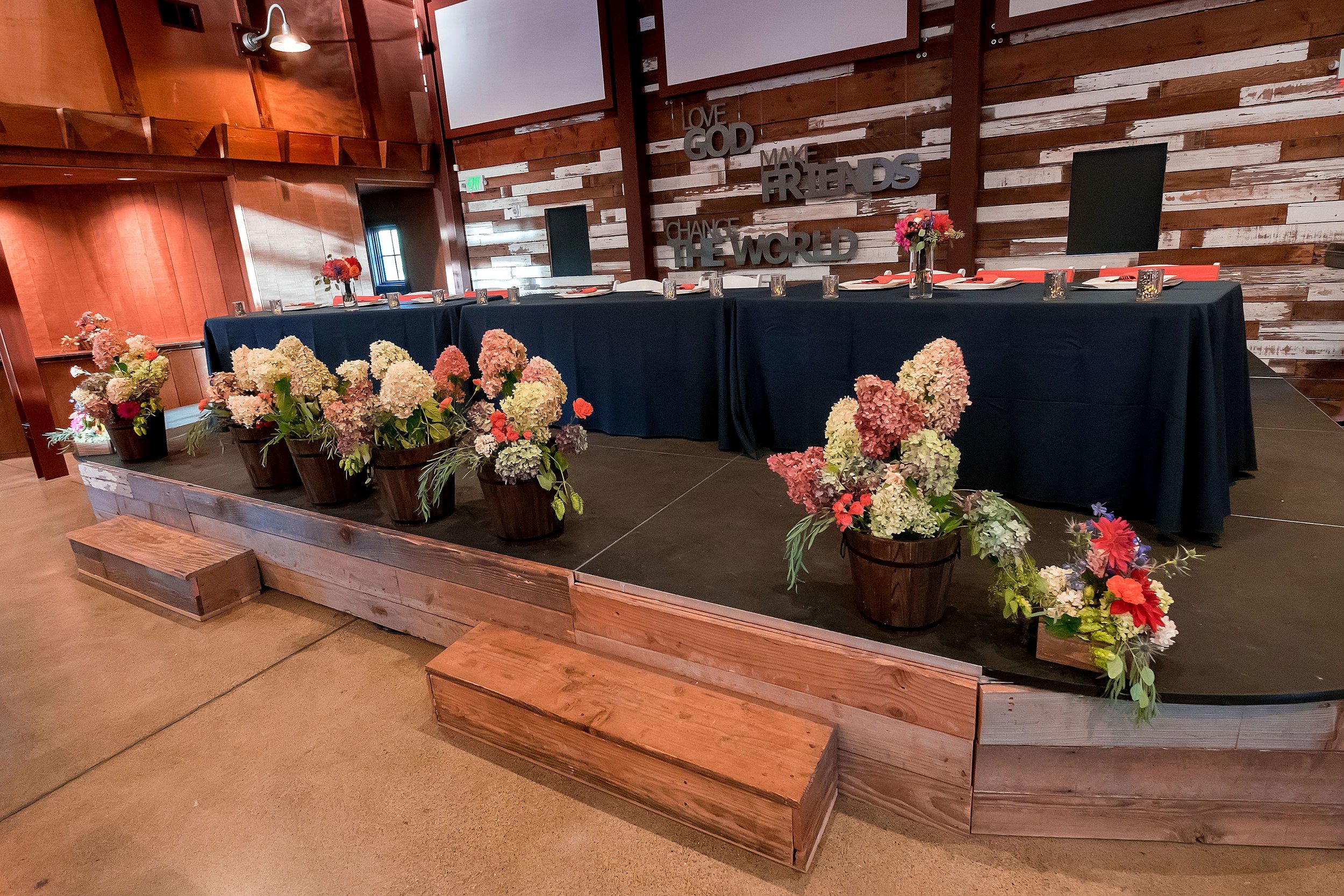 Reception head table.jpg