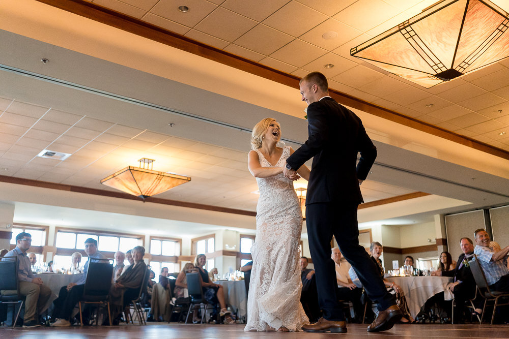 jenna-and-dalton-2018-snoqualmie-ridge-golf-club-wedding-8090.jpg