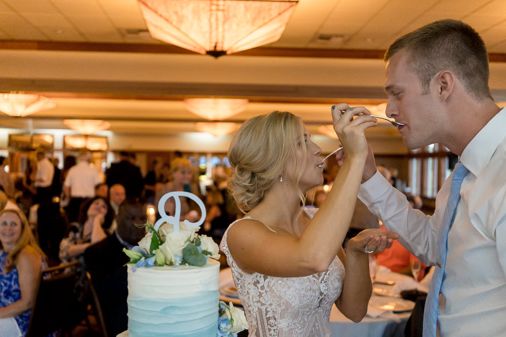 jenna-and-dalton-2018-snoqualmie-ridge-golf-club-wedding-9118.jpg