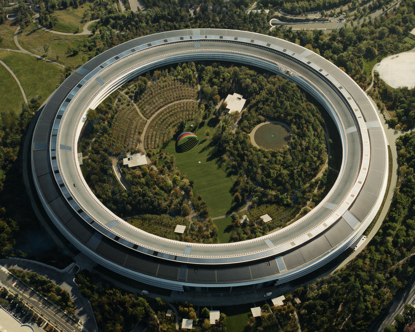 Apple_WWDC_CupertinoGrandPrix_02.png